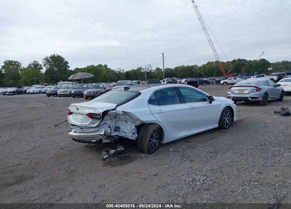 2024 TOYOTA CAMRY XLE VIN: 4T1F11BK3RU108111