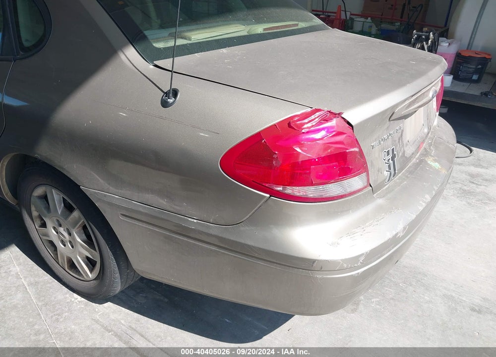 2007 FORD TAURUS SE VIN: 1FAFP53U17A161761