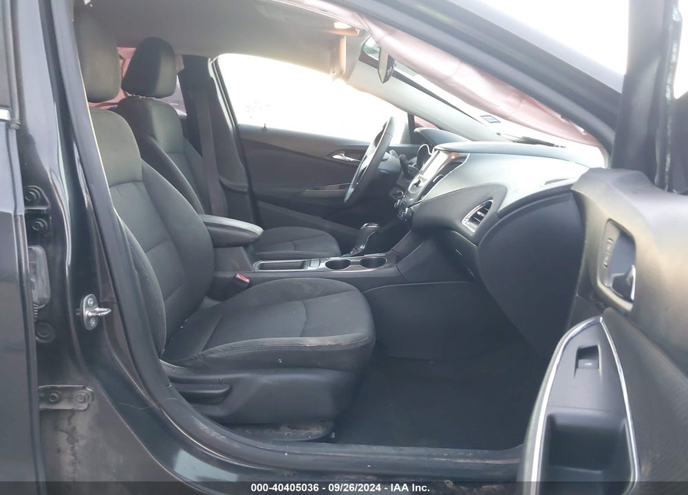 2017 CHEVROLET CRUZE LT AUTO VIN: 1G1BE5SM4H7227954