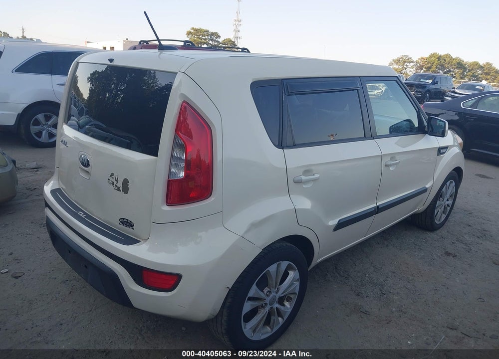 2013 KIA SOUL VIN: KNDJT2A57D7581656