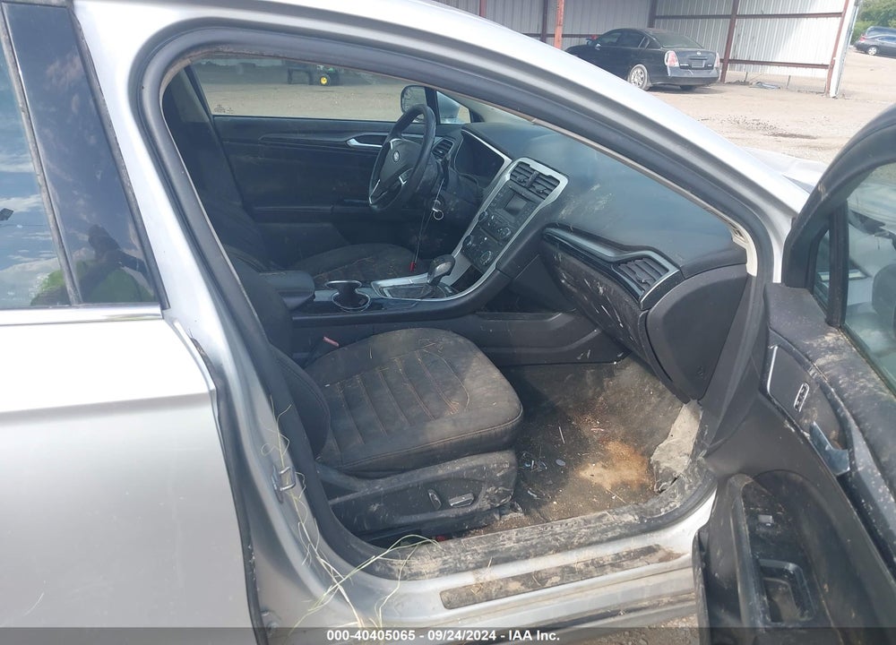 2016 FORD FUSION SE VIN: 3FA6P0HD4GR391277