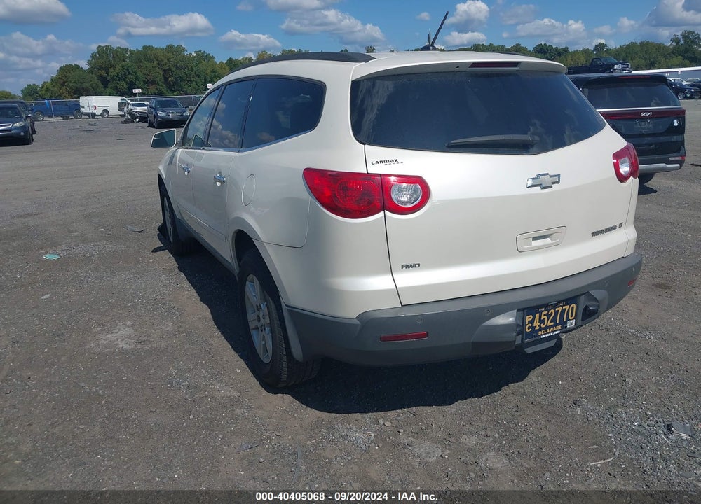 2011 CHEVROLET TRAVERSE 1LT VIN: 1GNKVGED5BJ252846