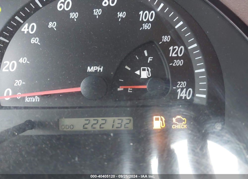 2004 TOYOTA CAMRY XLE V6 VIN: 4T1BF30KX4U081528