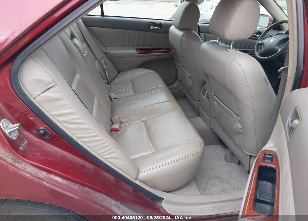 2004 TOYOTA CAMRY XLE V6 VIN: 4T1BF30KX4U081528