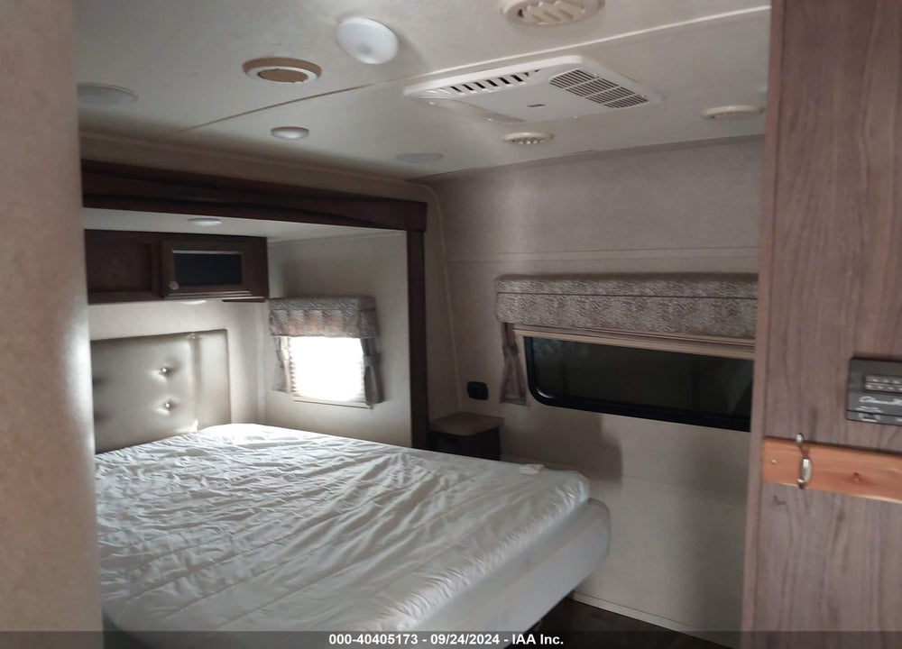 2016 ROCKWOOD M-8329SS VIN: 4X4TRLJ27G1871710