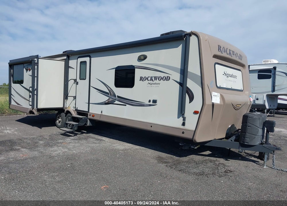 2016 ROCKWOOD M-8329SS VIN: 4X4TRLJ27G1871710