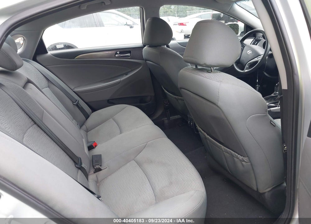 2012 HYUNDAI SONATA HYBRID VIN: KMHEC4A46CA028580