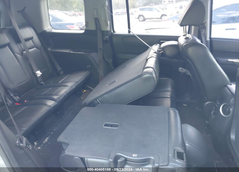 2011 HONDA PILOT EX-L VIN: 5FNYF3H52BB018491