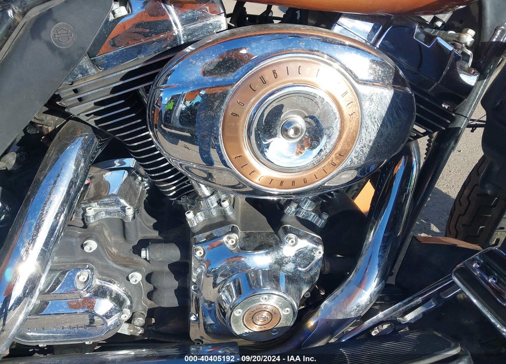 2008 HARLEY-DAVIDSON FLHTCUI 105TH ANNIVERSARY EDITION VIN: 1HD1FC4458Y610599