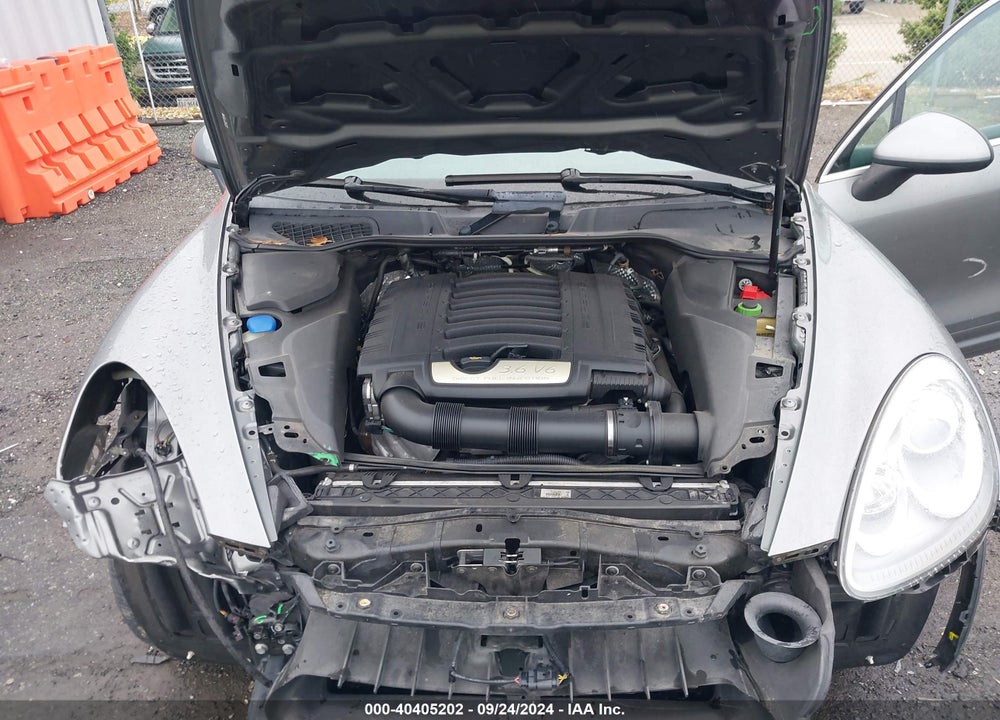 2014 PORSCHE CAYENNE PLATINUM EDITION VIN: WP1AA2A2XELA90260