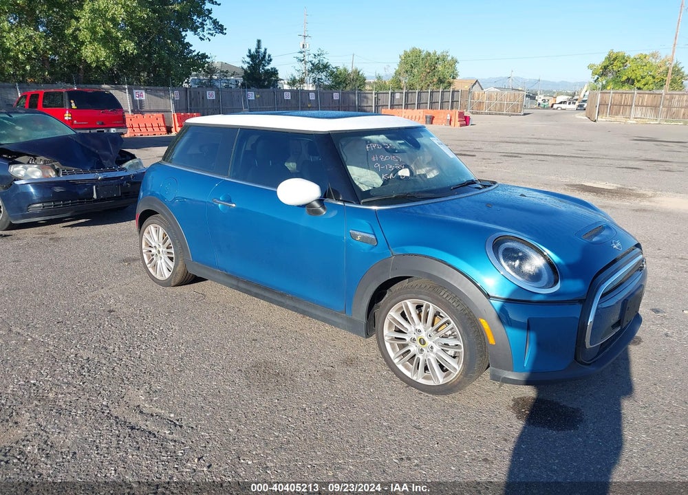 2024 MINI SE HARDTOP COOPER VIN: WMW13DJ04R2V89974