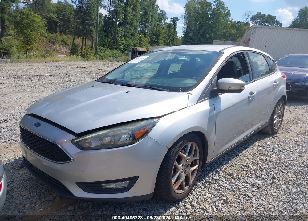 2015 FORD FOCUS SE VIN: 1FADP3K24FL343744