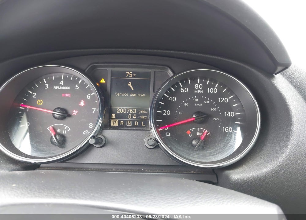 2015 NISSAN ROGUE SELECT S VIN: JN8AS5MVXFW250423