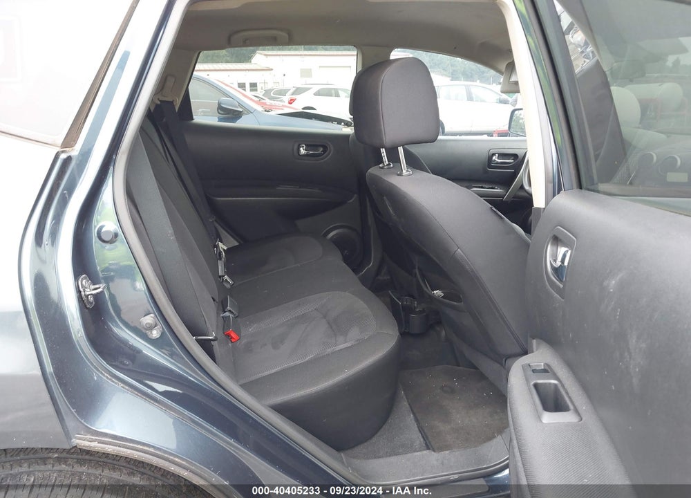 2015 NISSAN ROGUE SELECT S VIN: JN8AS5MVXFW250423