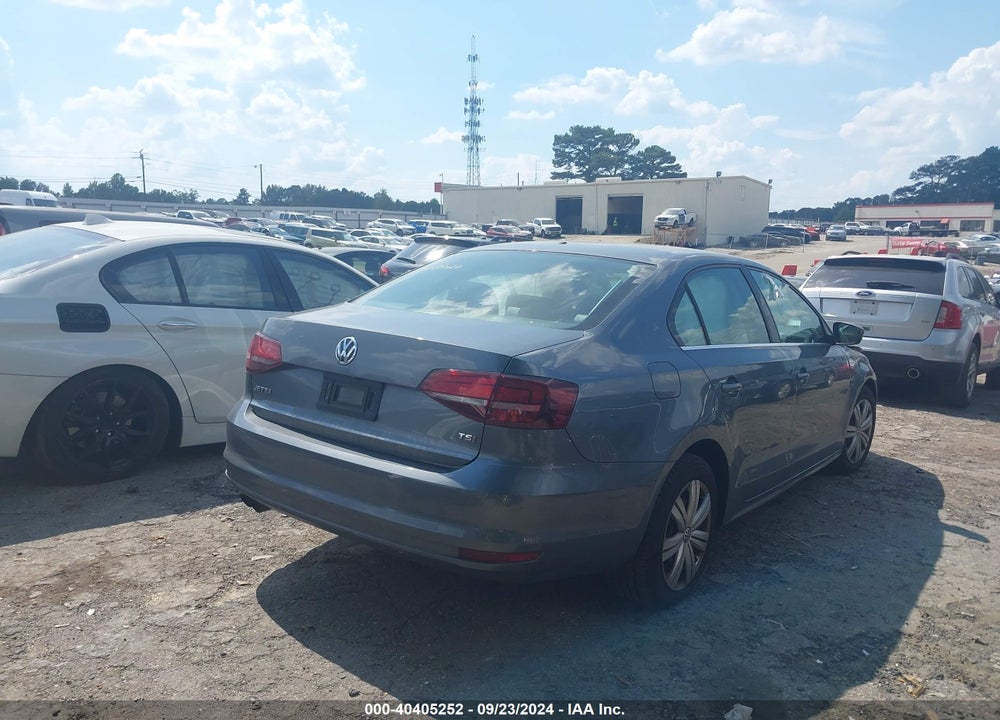 2017 VOLKSWAGEN JETTA 1.4T S VIN: 3VW2B7AJ5HM251671
