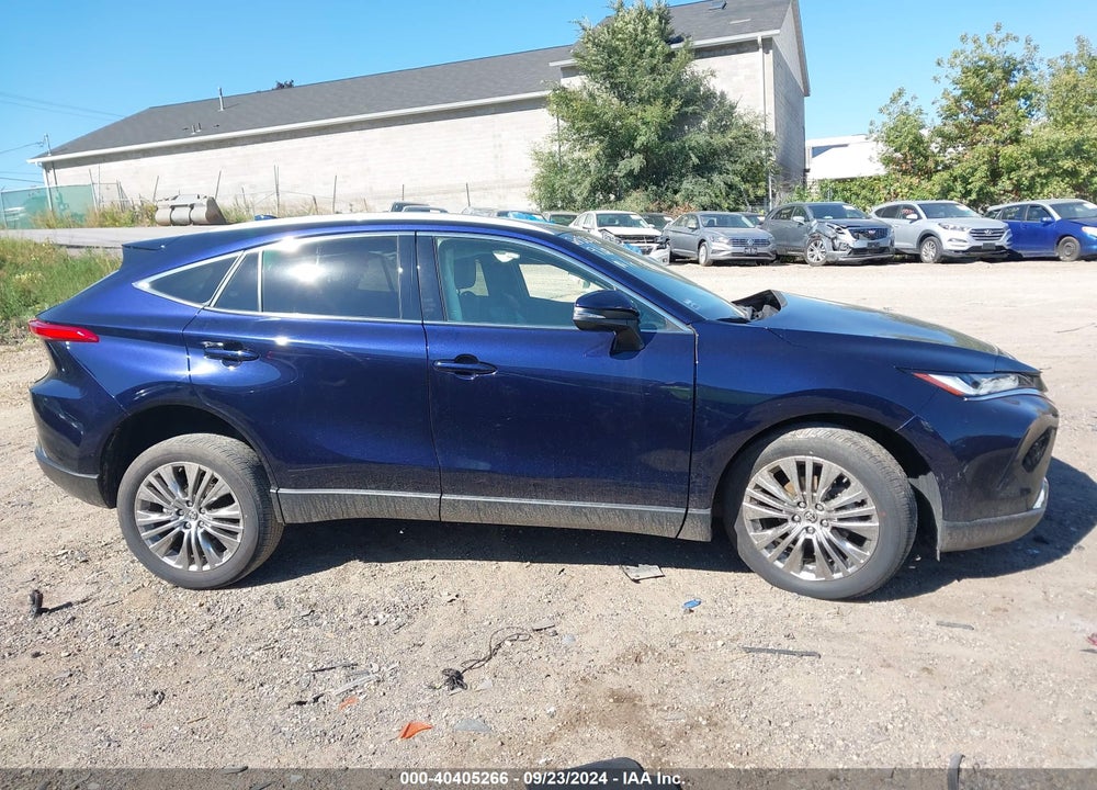 2022 TOYOTA VENZA XLE VIN: JTEAAAAH9NJ116144