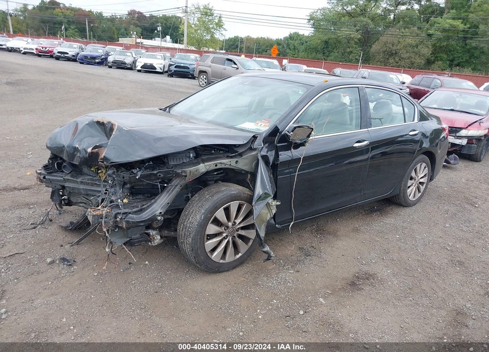 2015 HONDA ACCORD VIN: 1HGCR3F80FA023798