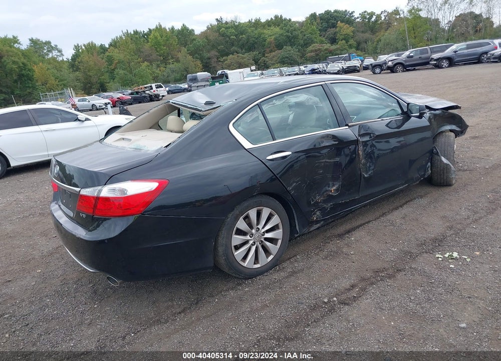 2015 HONDA ACCORD VIN: 1HGCR3F80FA023798