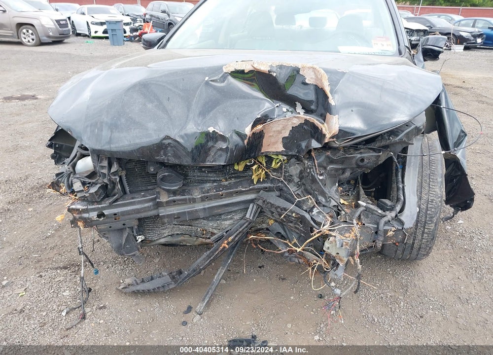 2015 HONDA ACCORD VIN: 1HGCR3F80FA023798