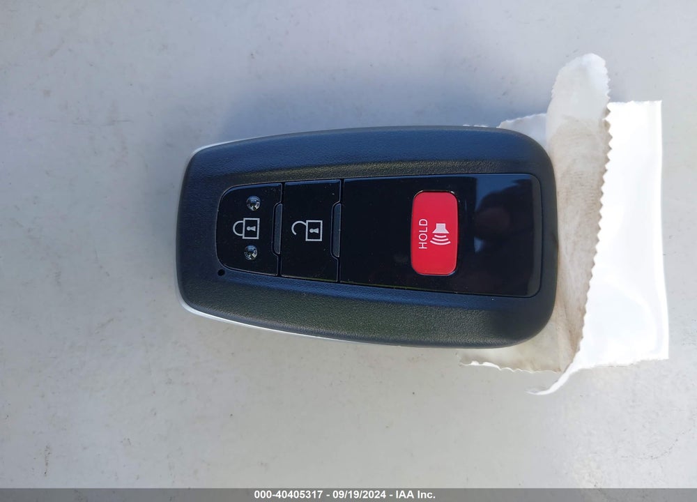 2022 TOYOTA C-HR XLE VIN: JTNKHMBX4N1131982