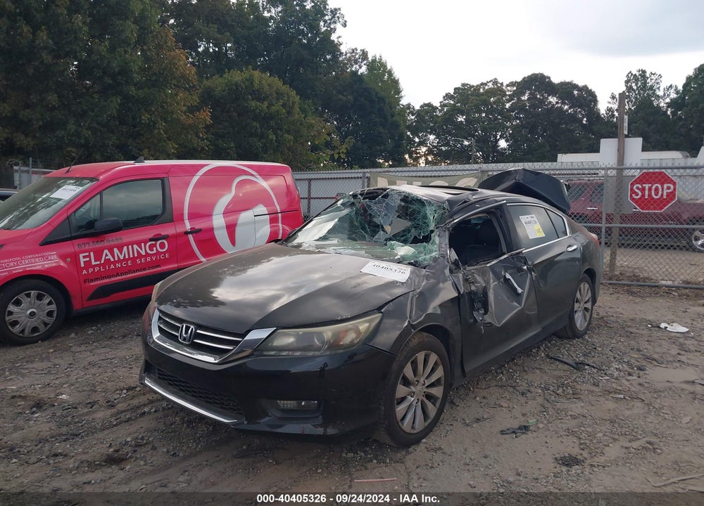 2015 HONDA ACCORD EX-L V-6 VIN: 1HGCR3F84FA012612