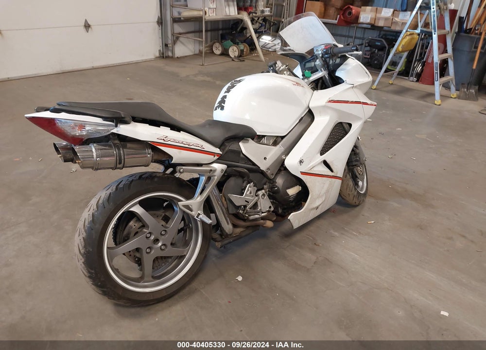 2006 HONDA VFR800 VIN: JH2RC46106M800411