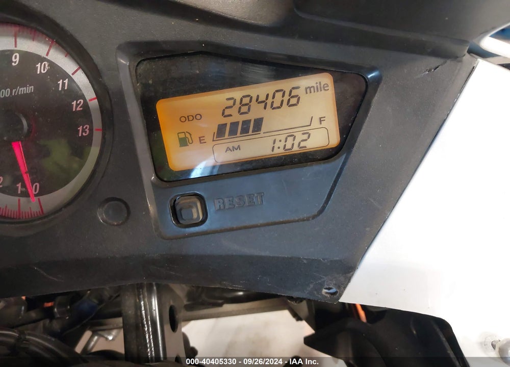 2006 HONDA VFR800 VIN: JH2RC46106M800411