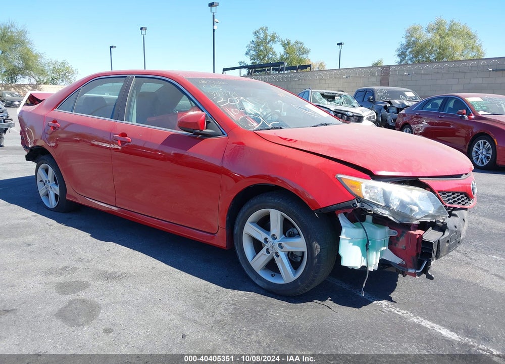 2014 TOYOTA CAMRY SE VIN: 4T1BF1FK2EU801899