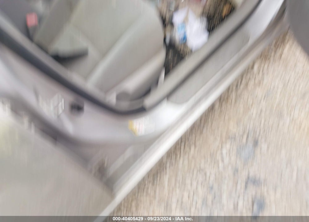 2010 TOYOTA COROLLA LE VIN: 1NXBU4EE0AZ192163