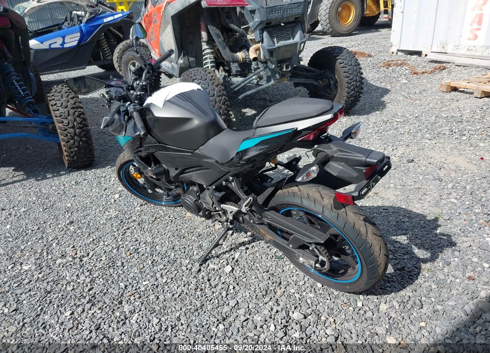 2023 KAWASAKI ER400 D VIN: JKAERKD14PDAN7893
