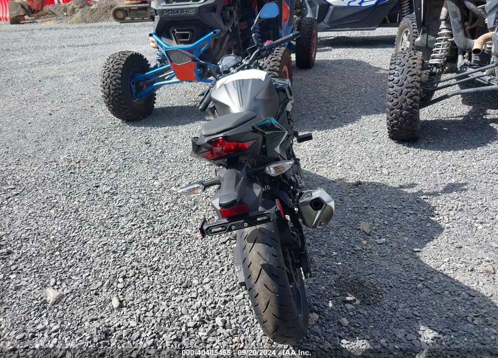 2023 KAWASAKI ER400 D VIN: JKAERKD14PDAN7893