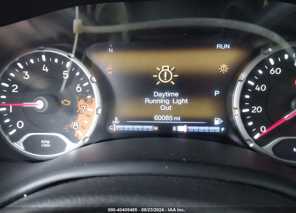 2017 JEEP RENEGADE LATITUDE 4X4 VIN: ZACCJBBB2HPG52855