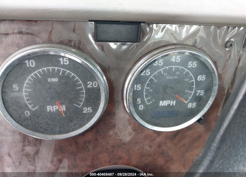 2007 INTERNATIONAL 9200 9200I VIN: 2HSCDSBN87C529731
