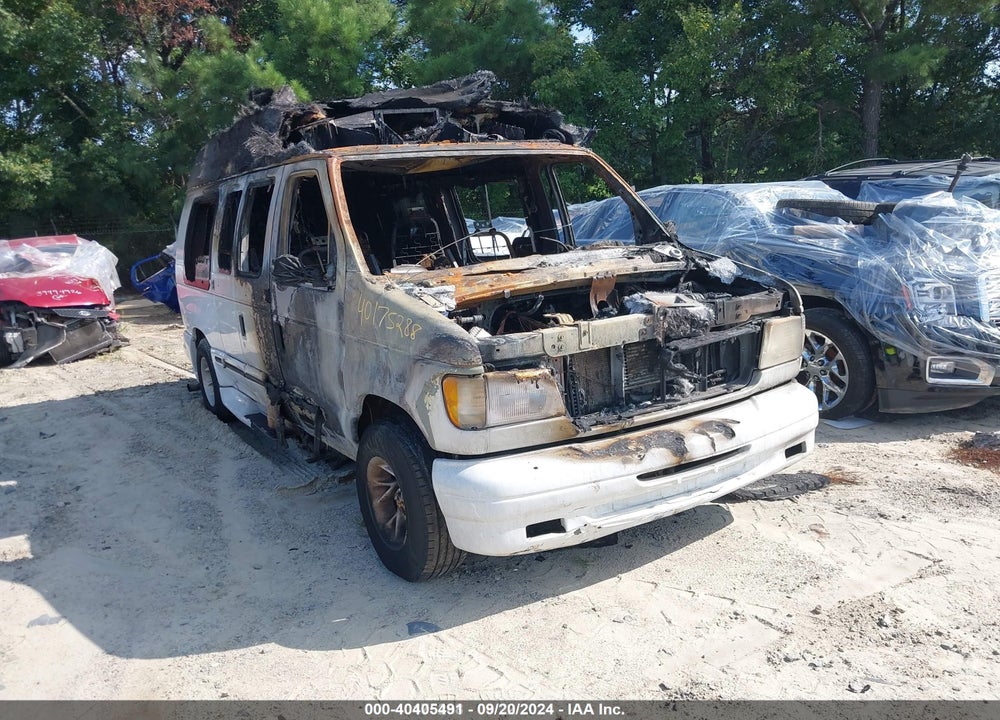 2000 FORD E-150 RECREATIONAL VIN: 1FDRE14L5YHA26847