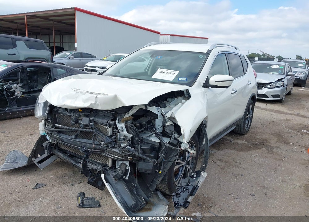 2019 NISSAN ROGUE SV VIN: JN8AT2MV8KW397412