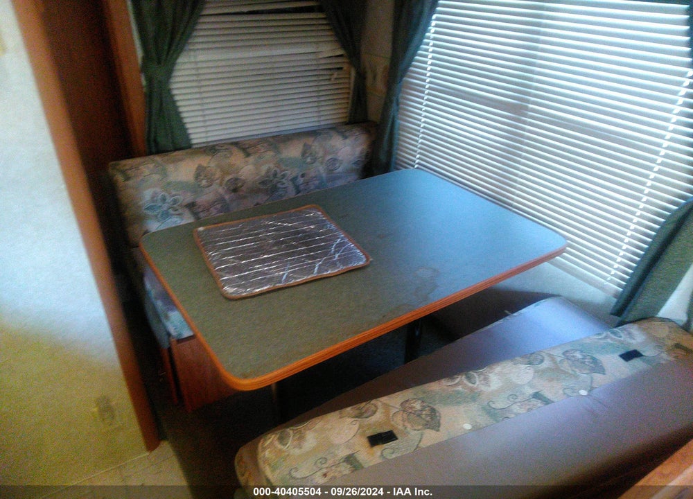 2004 FLEETWOOD WILDERNESS VIN: 1ED5B292244280556