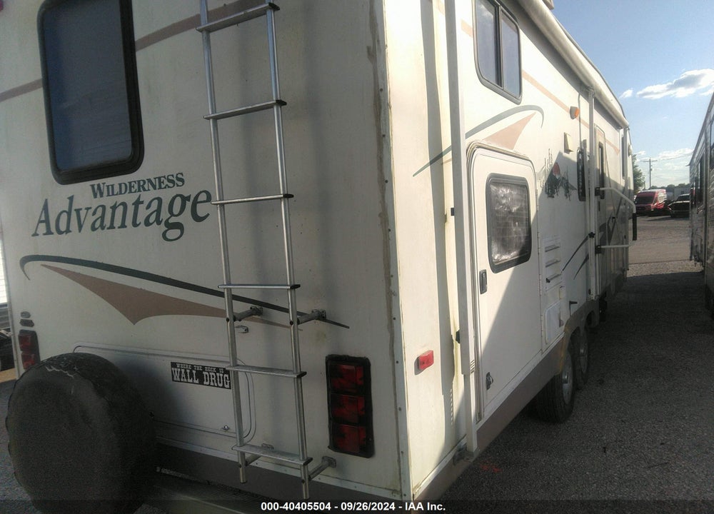 2004 FLEETWOOD WILDERNESS VIN: 1ED5B292244280556