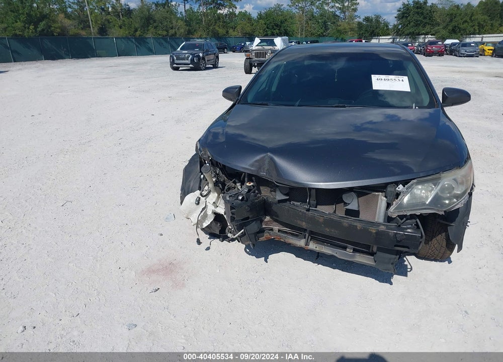 2014 TOYOTA CAMRY SE VIN: 4T1BF1FK8EU320121