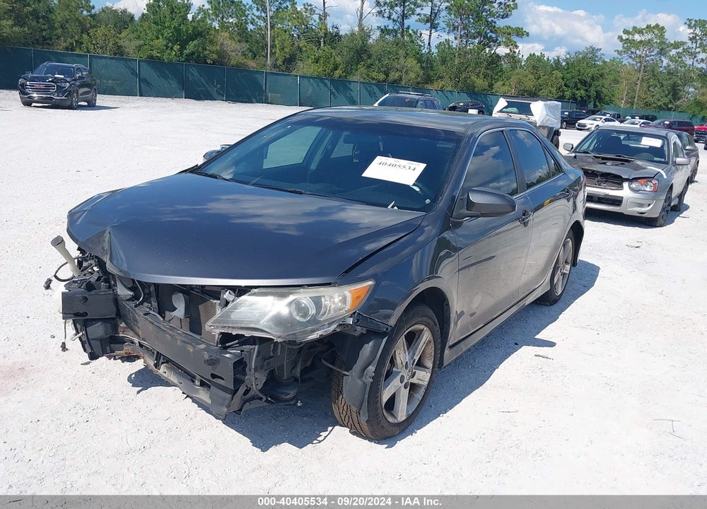 2014 TOYOTA CAMRY SE VIN: 4T1BF1FK8EU320121
