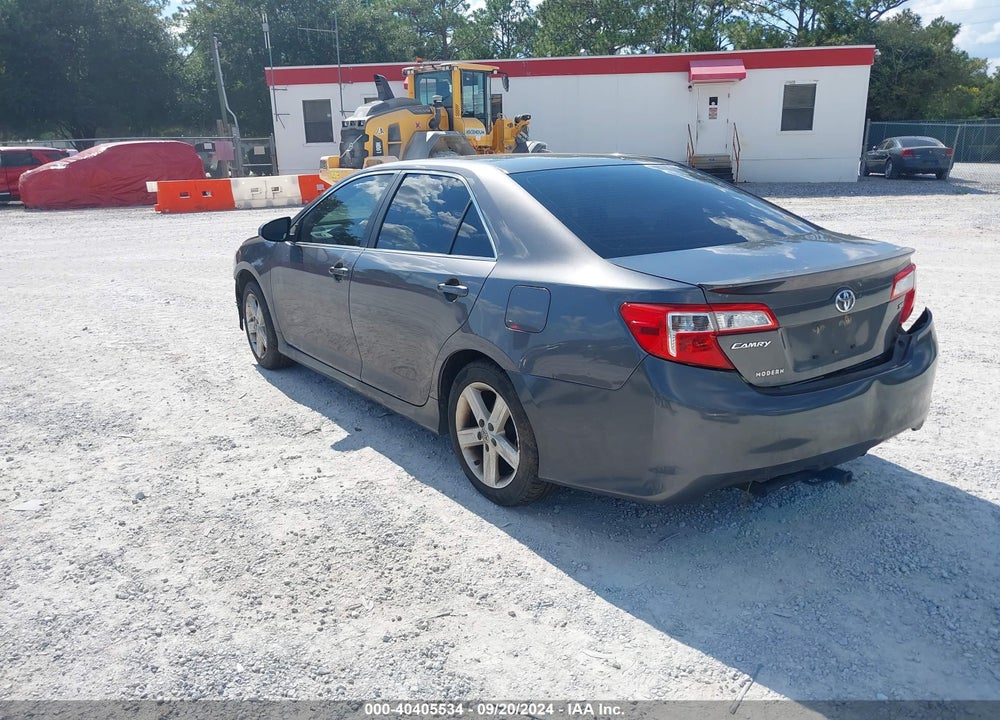 2014 TOYOTA CAMRY SE VIN: 4T1BF1FK8EU320121