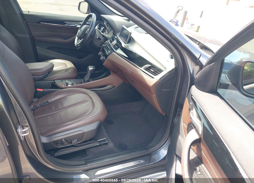 2017 BMW X1 SDRIVE28I VIN: WBXHU7C30H5H37046