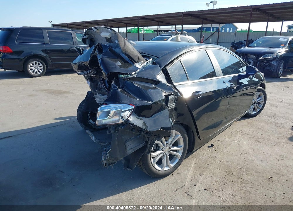 2019 CHEVROLET CRUZE LT VIN: 1G1BE5SM7K7115768