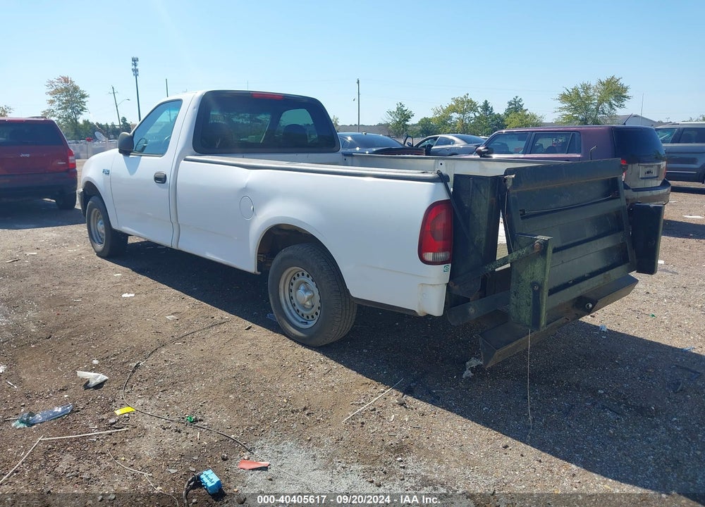 1998 FORD F-150 STANDARD/XL/XLT VIN: 1FTZF1724WNB18647