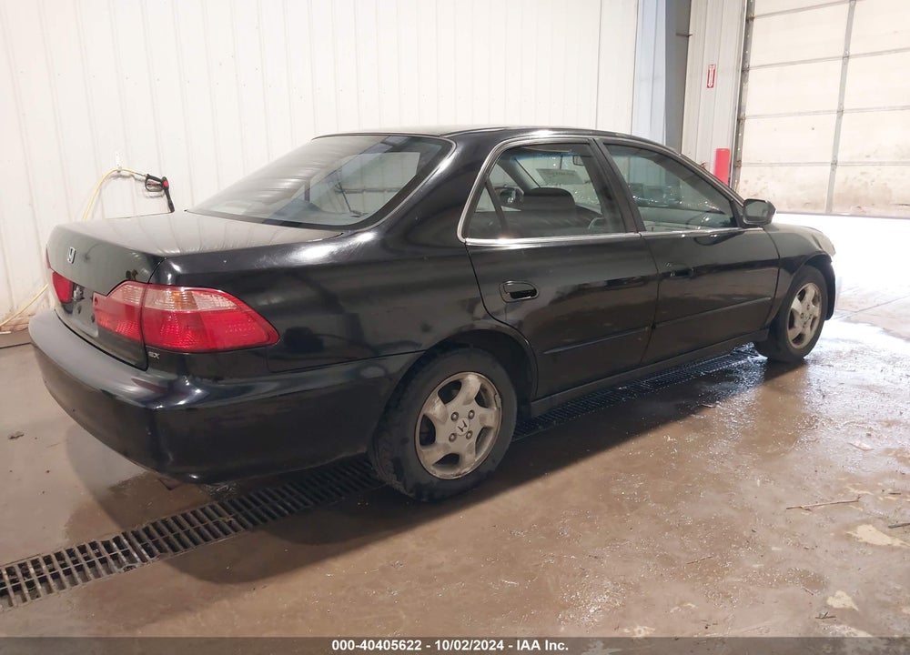 1999 HONDA ACCORD EX VIN: JHMCG5657XC018382