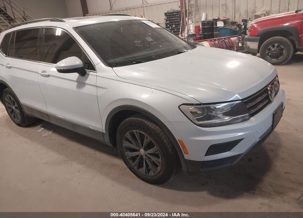 2018 VOLKSWAGEN TIGUAN 2.0T SE/2.0T SEL VIN: 3VV2B7AX5JM115345