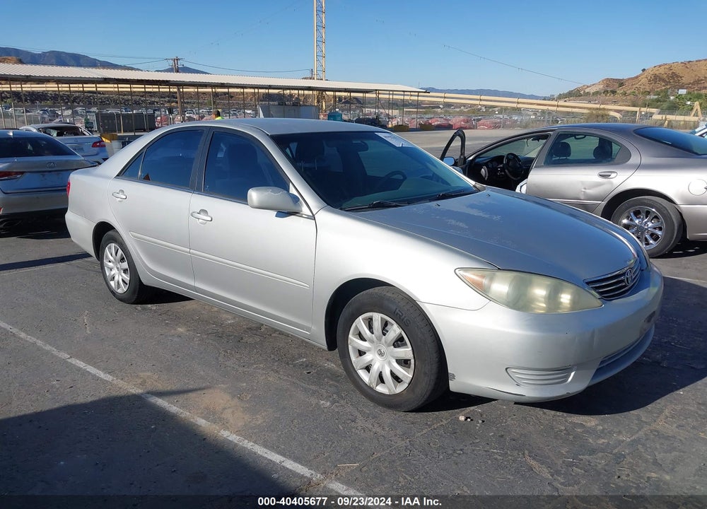 2005 TOYOTA CAMRY LE VIN: 4T1BE32K55U388641
