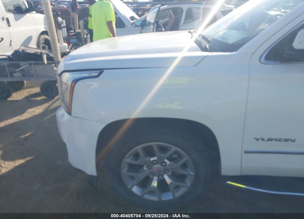 2018 GMC YUKON SLT VIN: 1GKS1BKC6JR355720