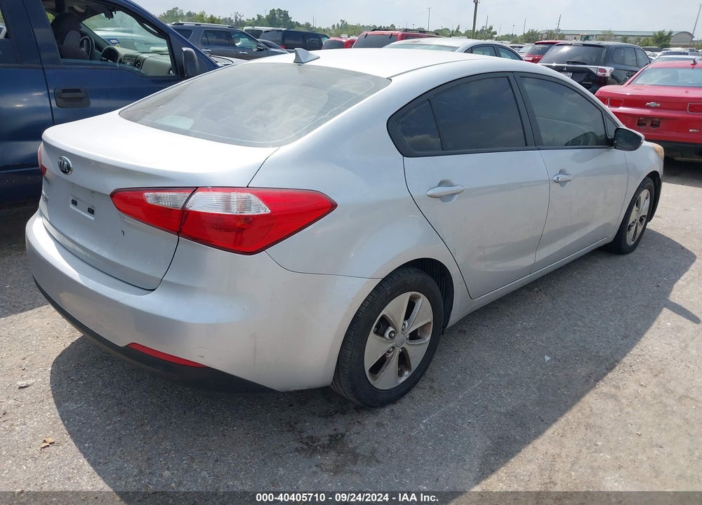 2015 KIA FORTE LX VIN: KNAFK4A60F5391559