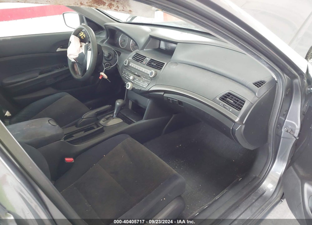 2010 HONDA ACCORD VIN: 1HGCP2F41AA017952