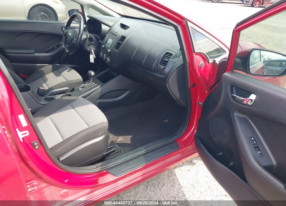 2016 KIA FORTE EX VIN: KNAFX4A85G5612884